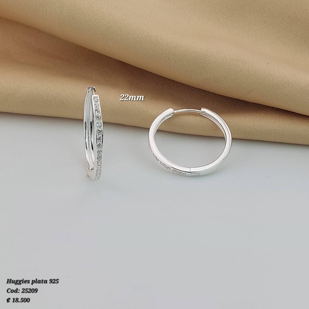 Huggies 22mm Dama Plata 925 25209