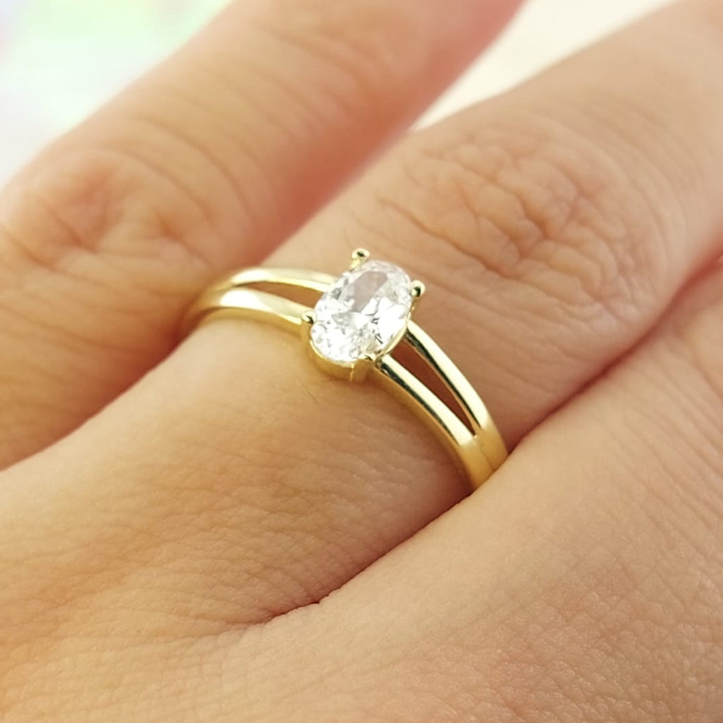Anillo Compromiso Oro 10k CZ 6x4mm 27045