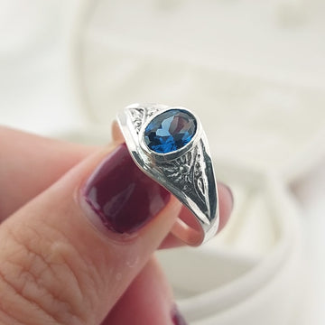 Anillo Graduación Liso Piedra 8x5 Plata 925 27215