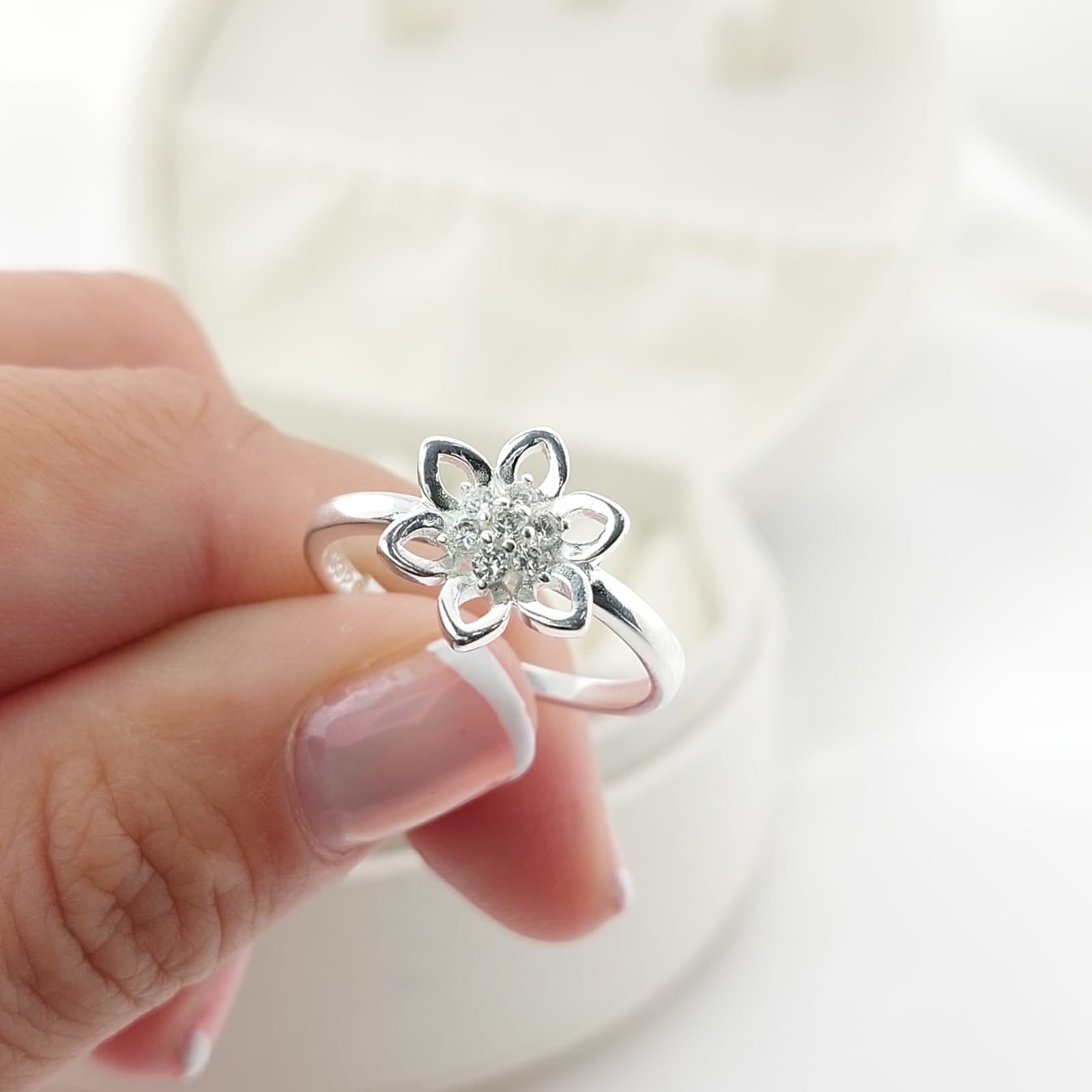 Anillo Casual Flor Plata 925 27306
