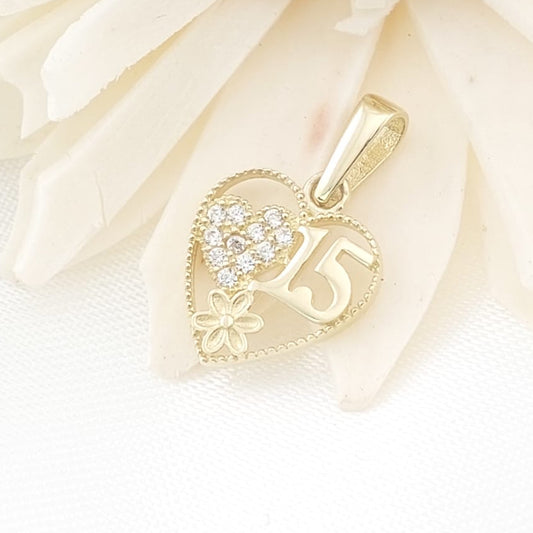 Dije Corazon 15 Años 12mm Oro 10k 27425