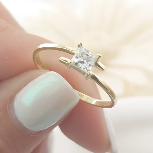 Anillo Compromiso Promesa CZ 4mm Oro 10k 27451
