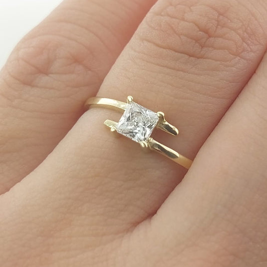 Anillo Compromiso Promesa CZ 4mm Oro 10k 27451