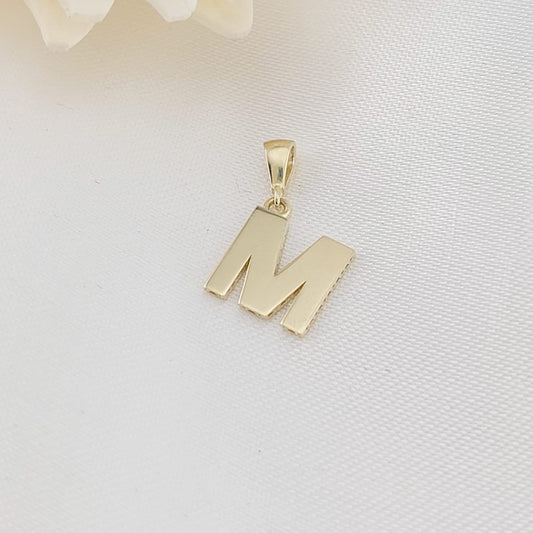 Dije Letra M 12mm Oro 10k 27511
