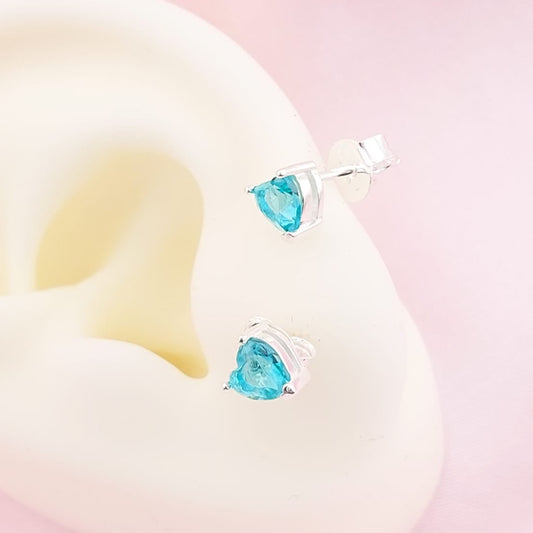 Aretes Corazón Chispas 5mm Verde Menta Plata 925 27673