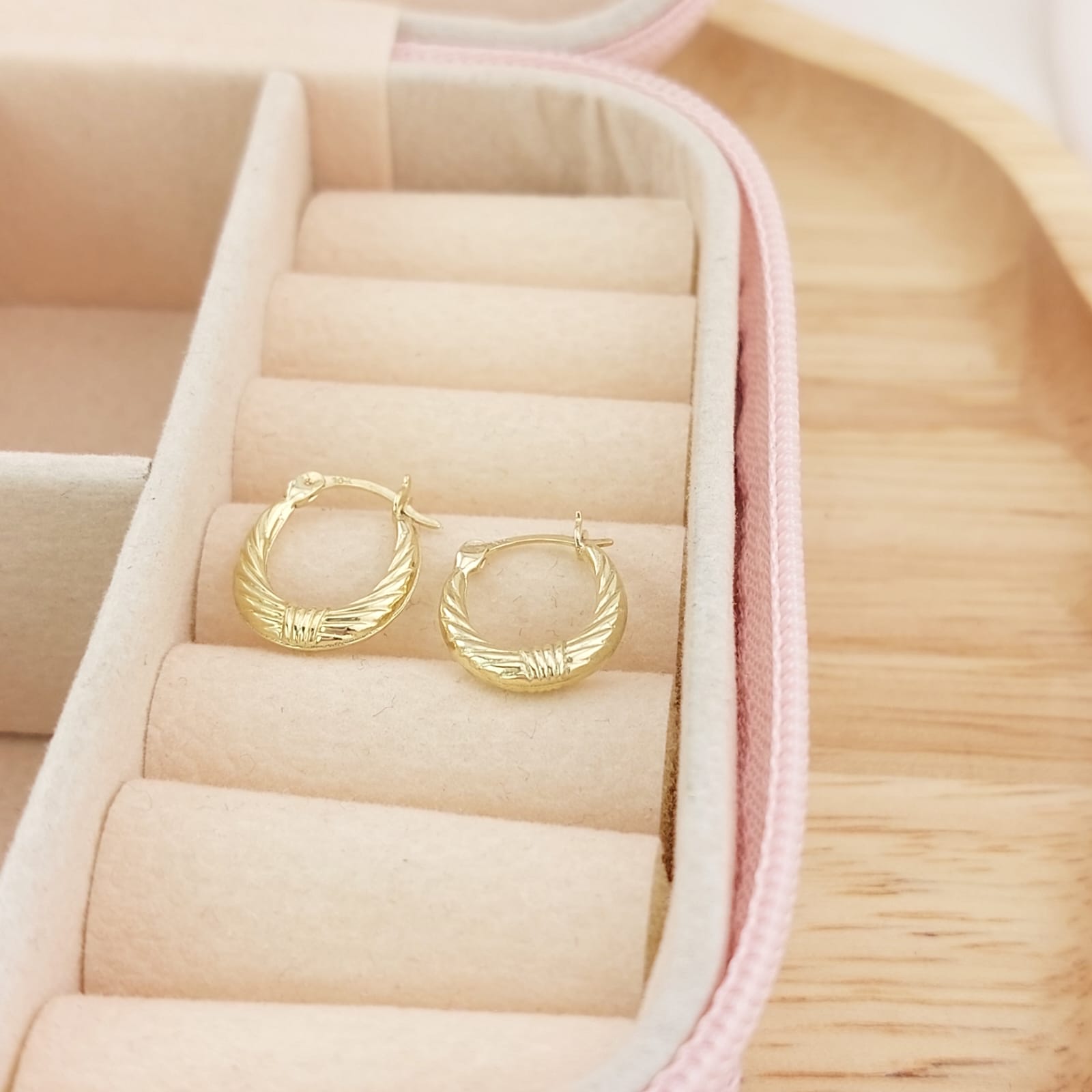 Argollas 13mm Oro 10k Italia 26406