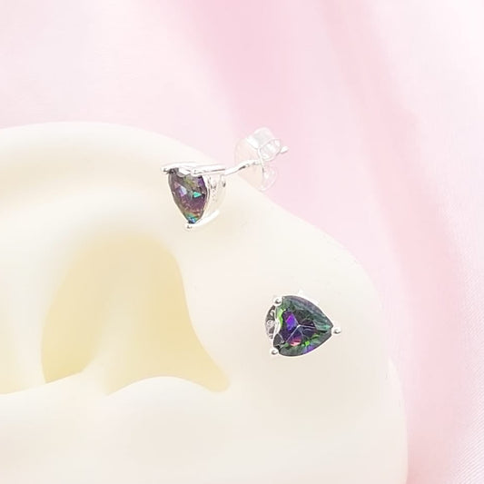 Aretes Corazón Chispas 6mm Tornasol Oscuro 925 27731