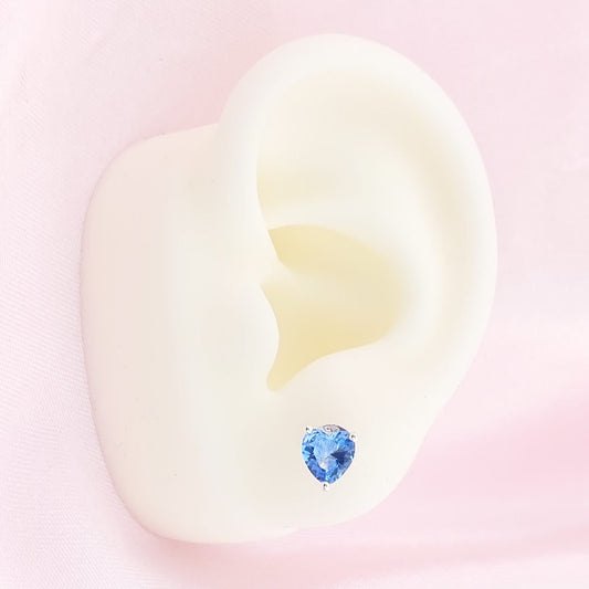 Aretes Corazón Chispas CZ 6mm Color Zafiro 925 27734