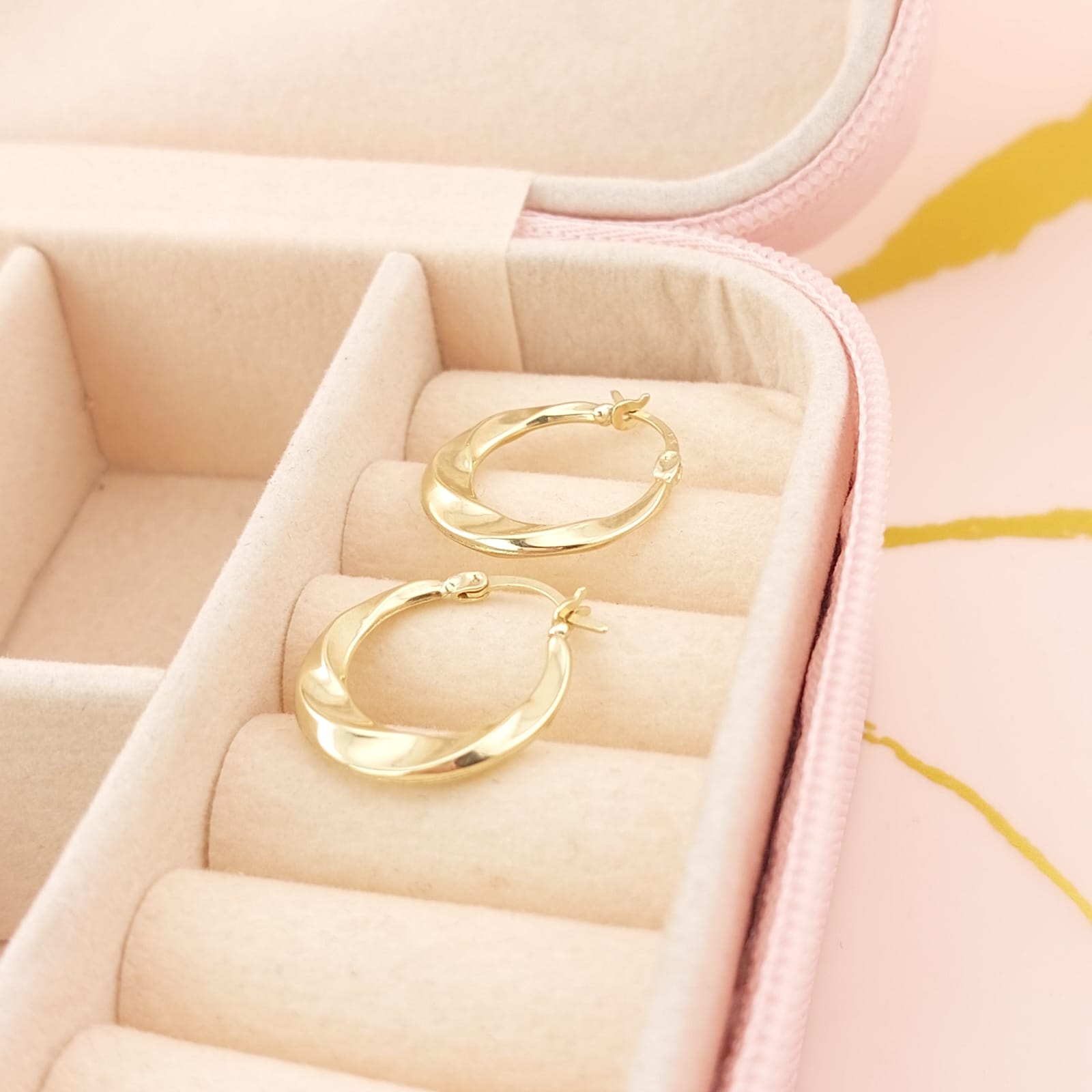 Argollas 18mm Oro 10k Italia 26409