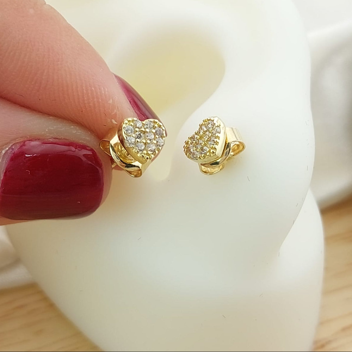 Aretes Corazón 5mm Oro 10k Italia 26723