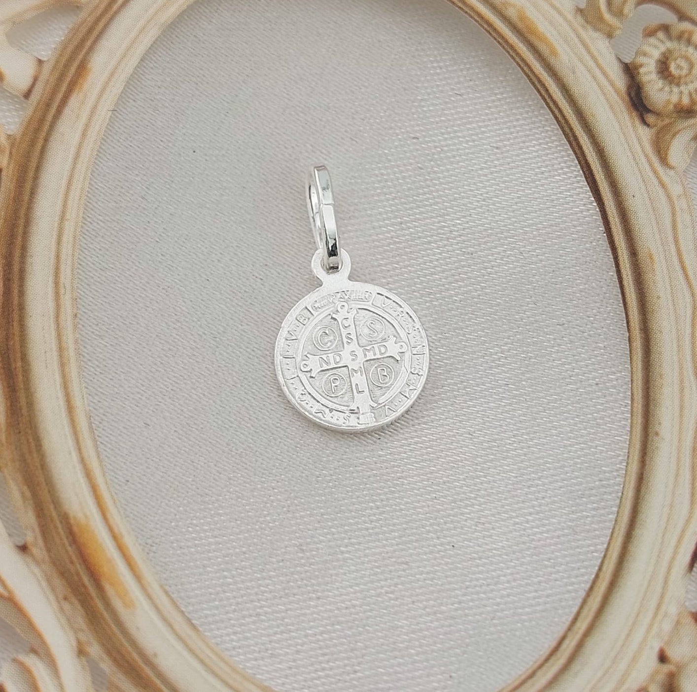 Dije San Benito 10mm Plata 925 26780