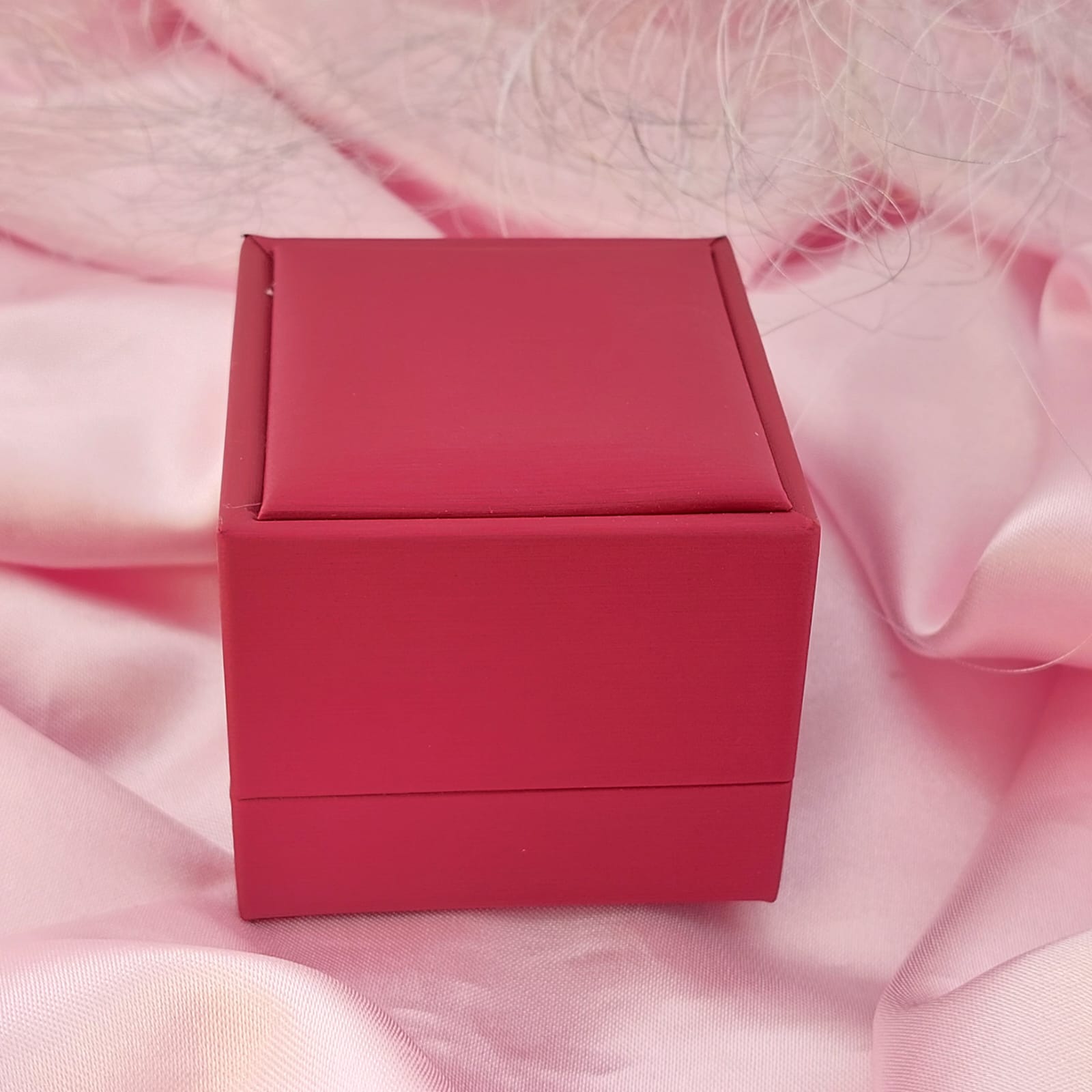 Caja de Regalo Rojo Anillos 6x6.5cm 801020