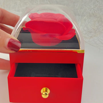 Caja de Regalo Rosa Roja 7x7cm 801016