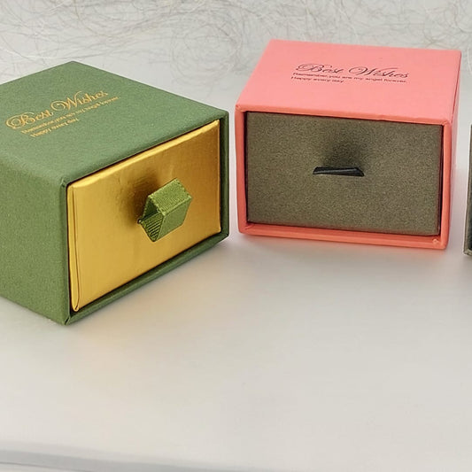 Caja de Regalo Anillos 5x5cm 801004