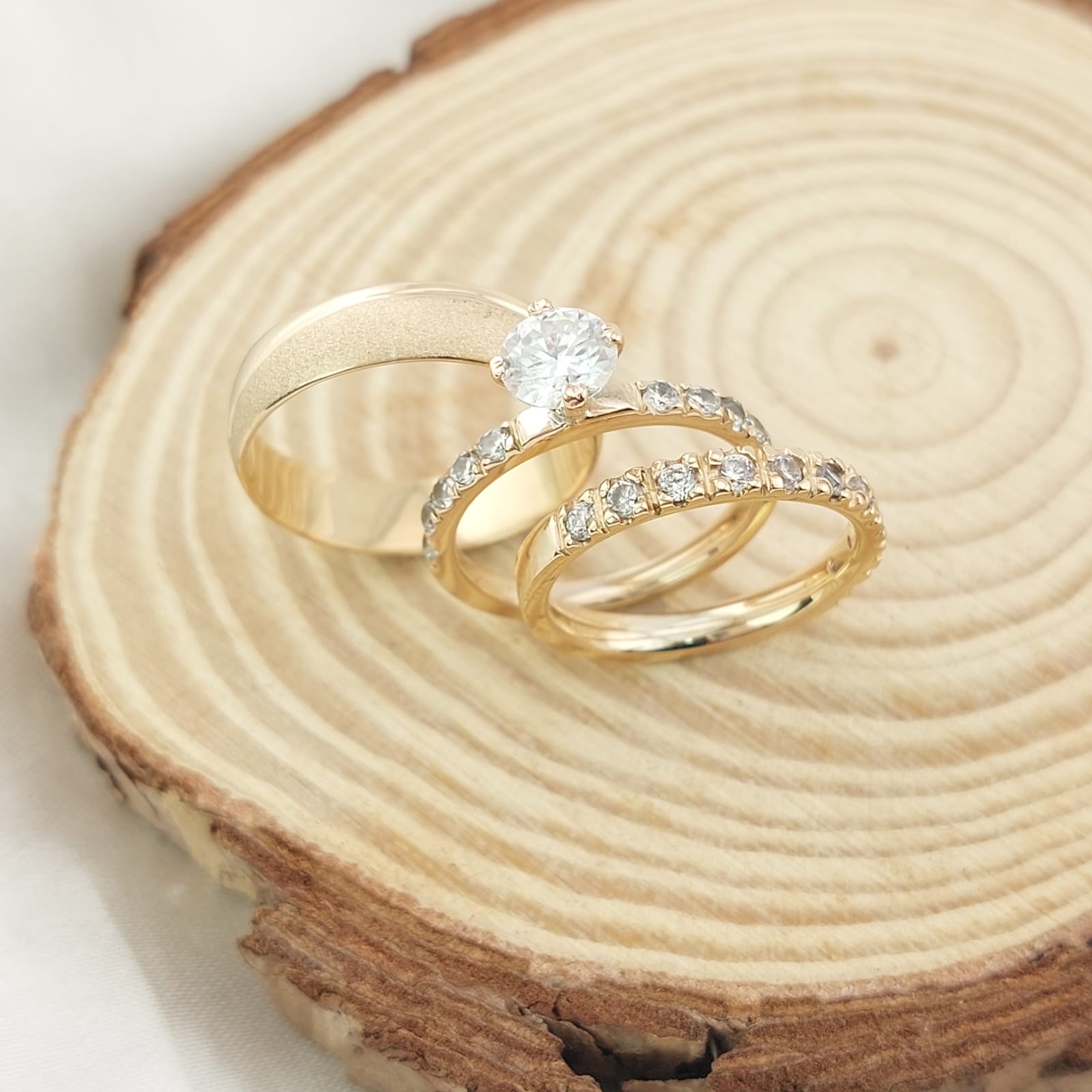 Anillos Trío Matrimonio Moissanite 6mm D Grade GRA Oro 10k 8.0g 26911