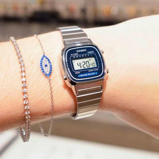 Casio Reloj para Dama / Niño LA670WA-2DF