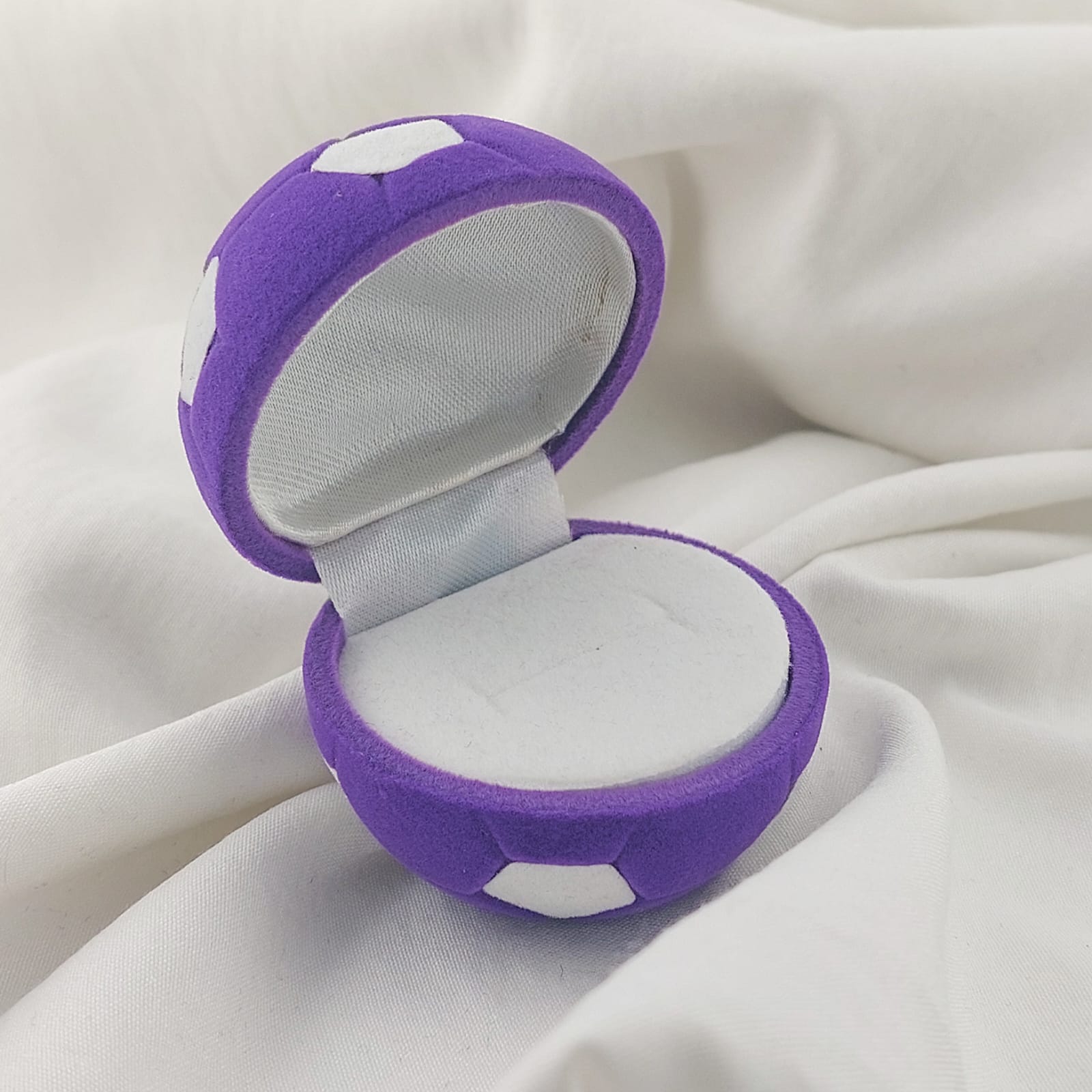 Caja de Regalo Bola Morada 210000020515x