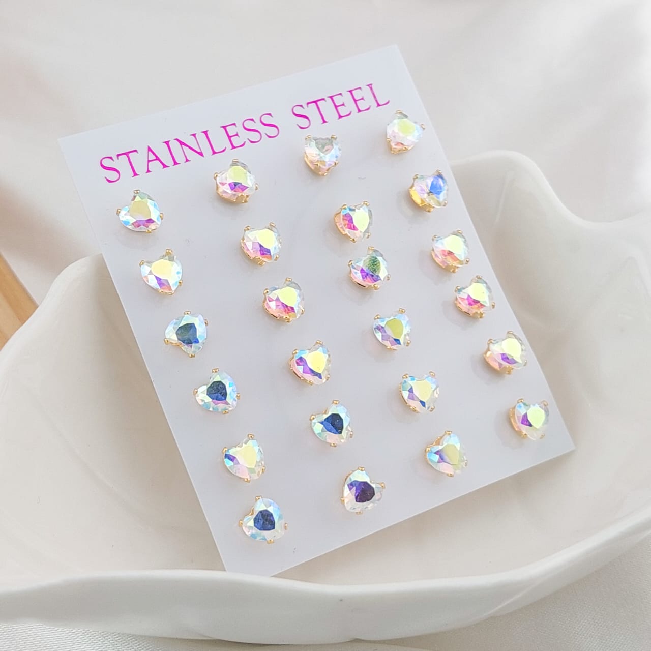Aretes 6mm Cartón Con 12p Acero 25119