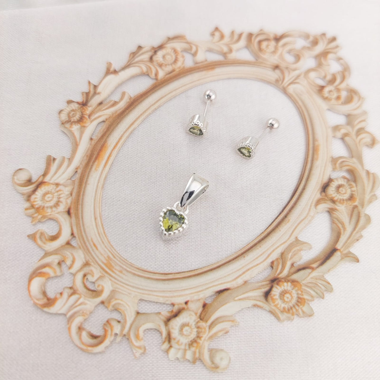 Juego Dama Nina Aretes Rosca Plata 925 25297