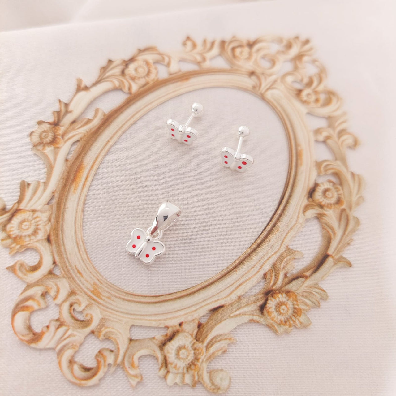 Juego Dama Nina Aretes Rosca Plata 925 25305