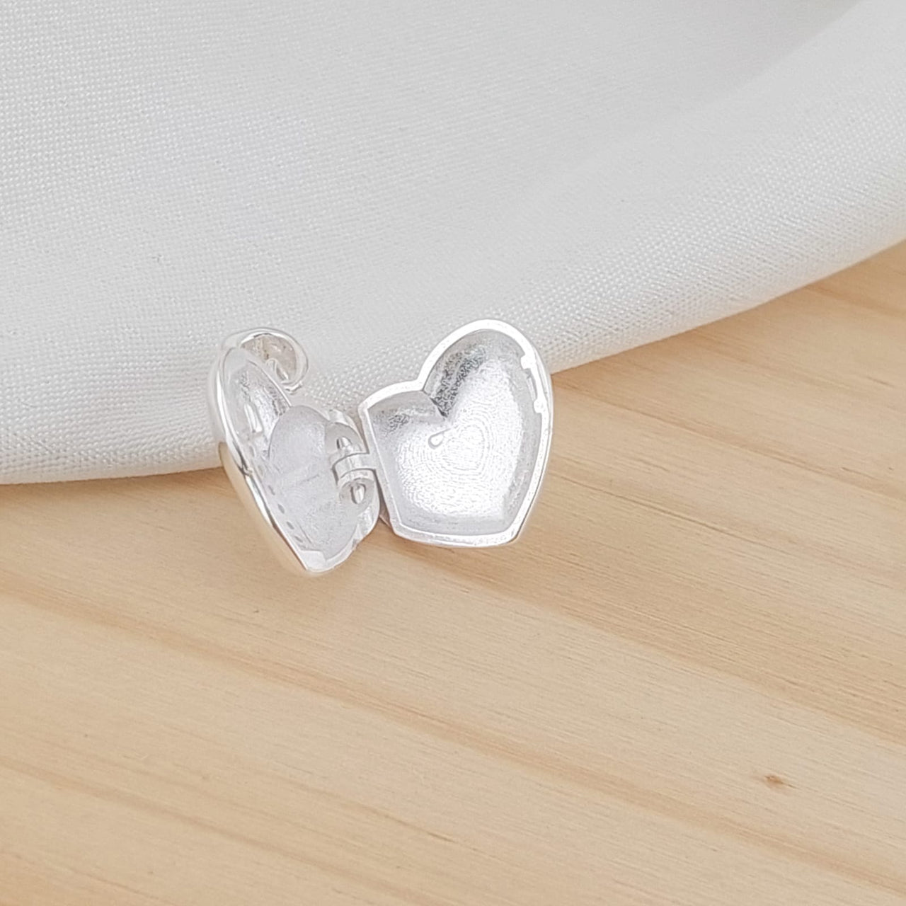 Dije Relicario Plata 925 25382