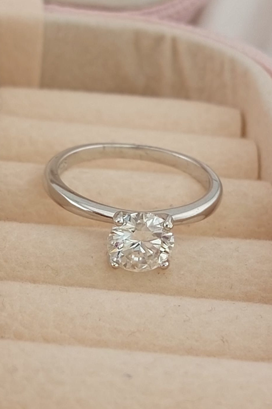 Anillo Compromiso Plata 925 Rodio con Piedra Diamante Moissanita TW 1.0CT VVS1 Certificado 25614