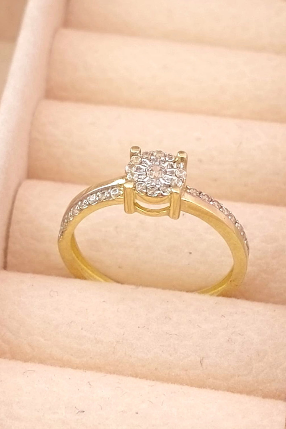 Anillo Dama Compromiso Oro 10k 25636