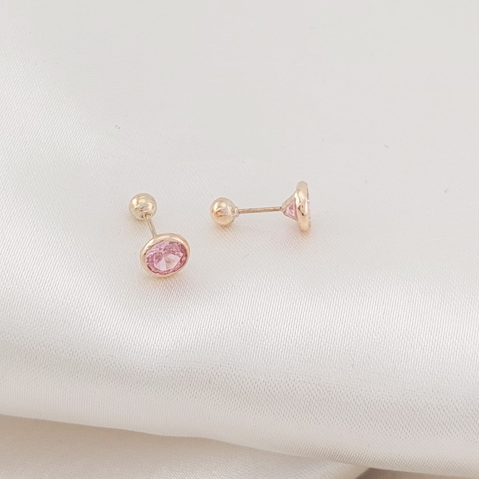 Dormilones Biselado Rosado 5mm Oro 10k 26115