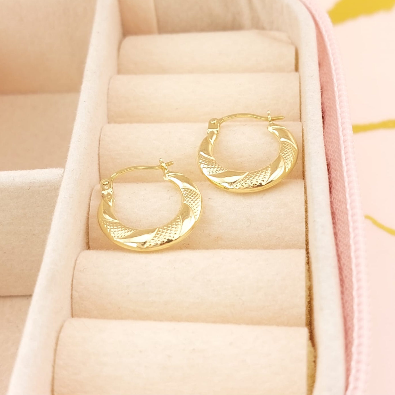 Argollas 15mm Oro 10k Italia 26408