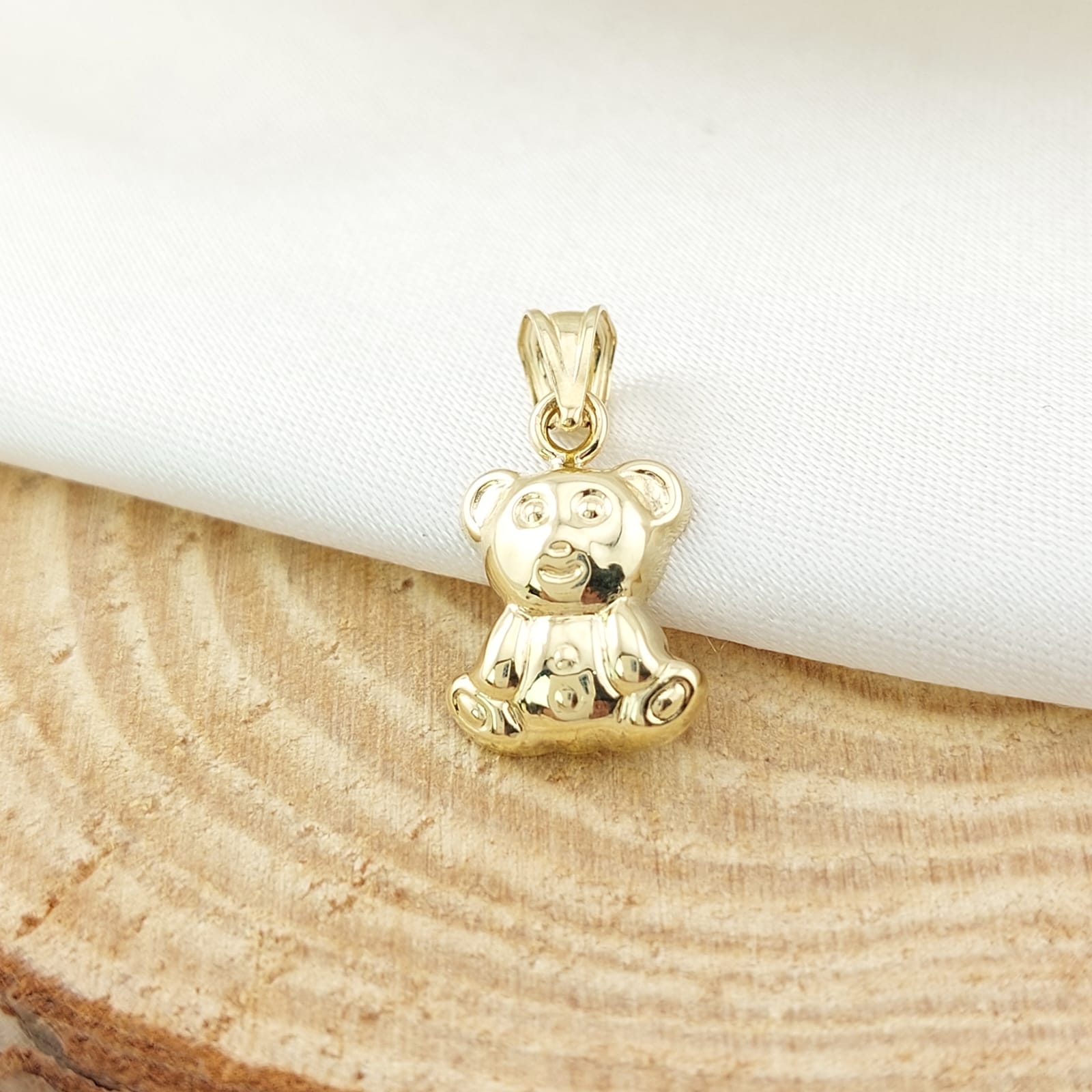 Dije Oso 15mm Oro 10k 26654