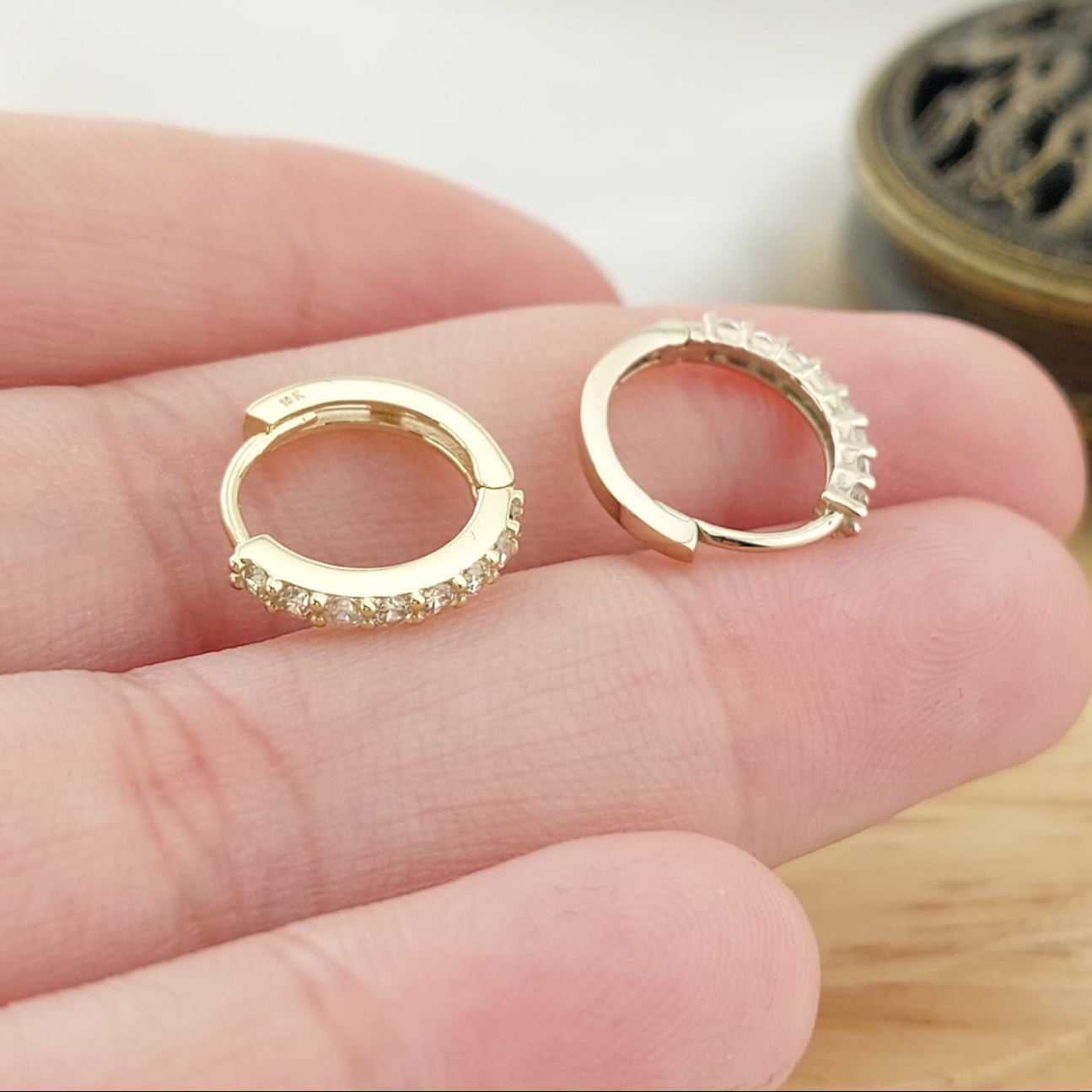 Aretes Huggies 12mm Oro 10k Italia 26713