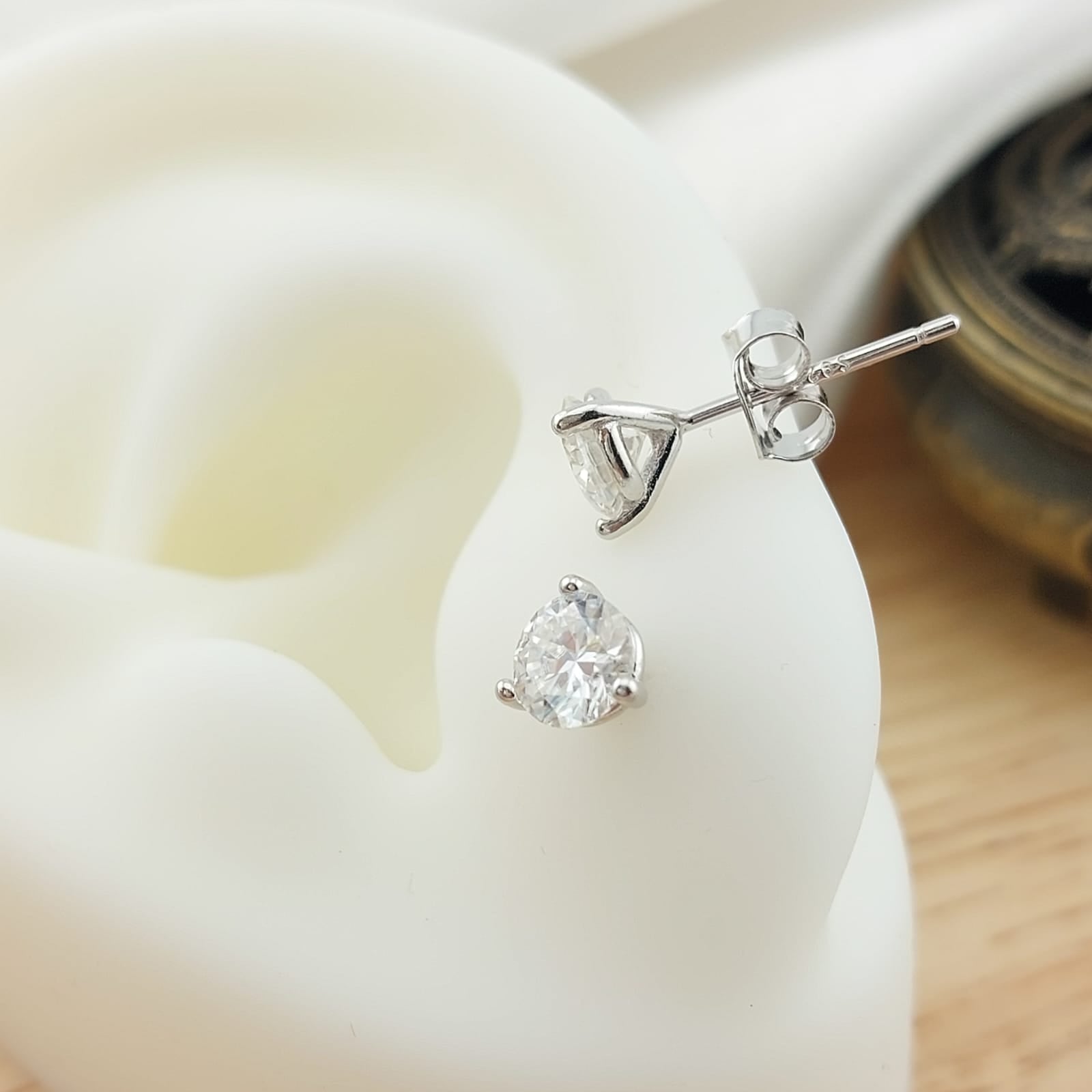 Aretes 5mm Moissanite 1.0CT Color D VVS1 Plata 925 26751