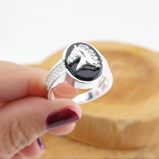 Anillo Hombre Caballo Ónix Plata 925 27188