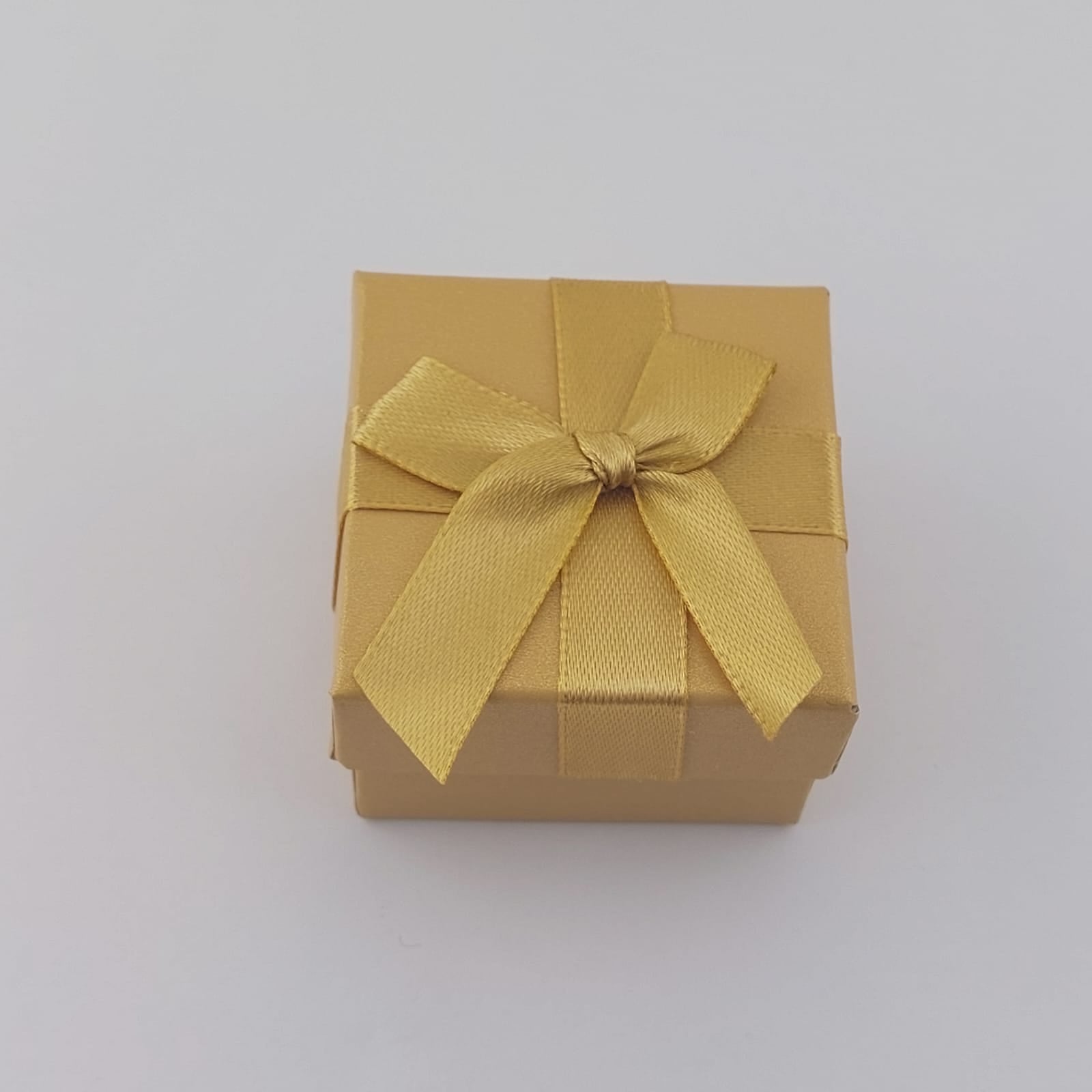 CAJA DE REGALO 5x5CM 801007x