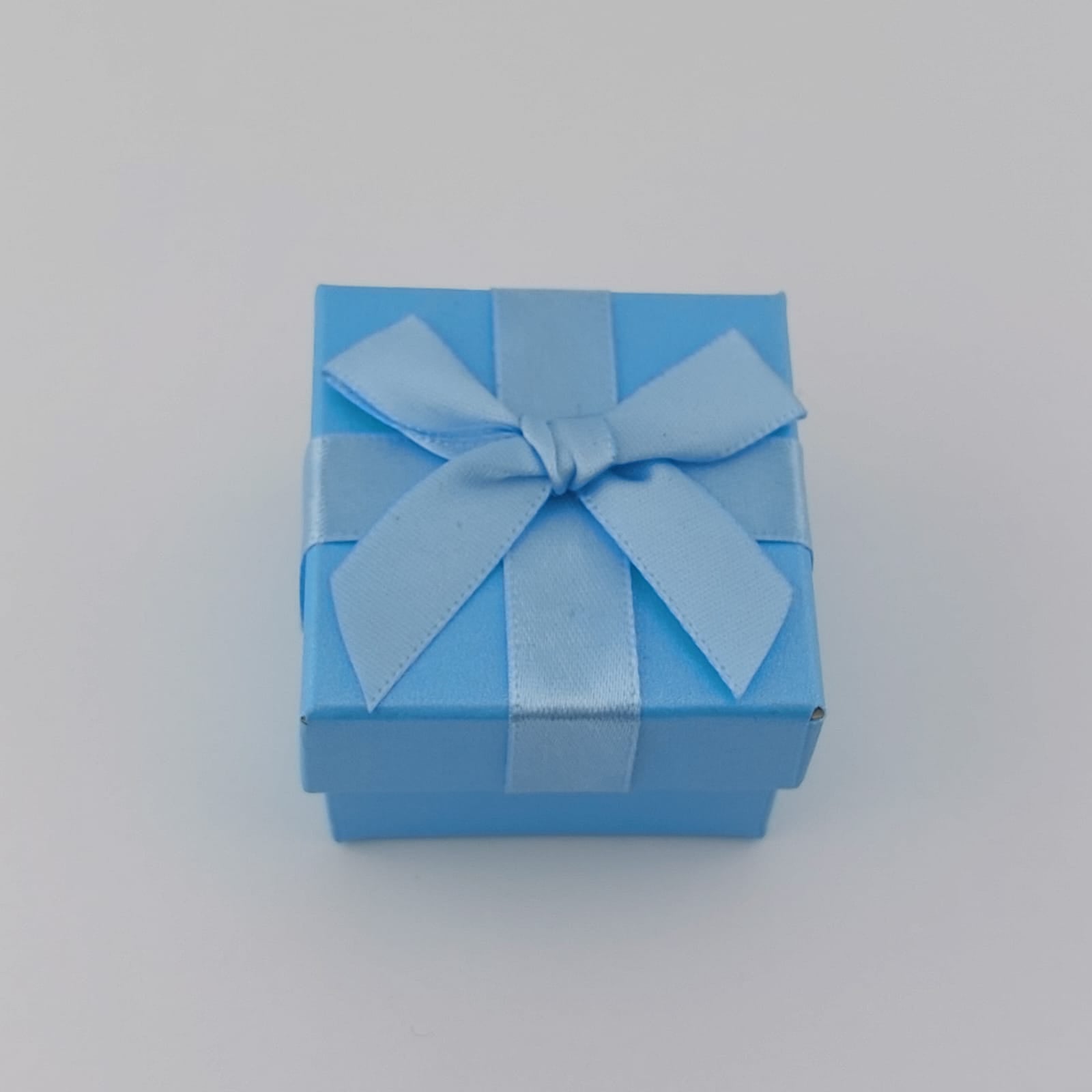 CAJA DE REGALO 5x5CM 801007x