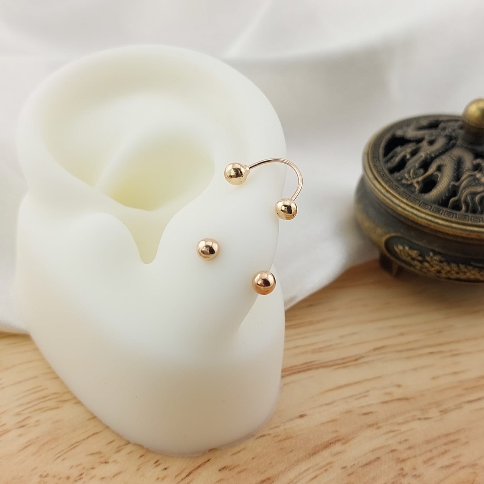 Dormilones Teléfono Bola 3mm Oro 10K 26045