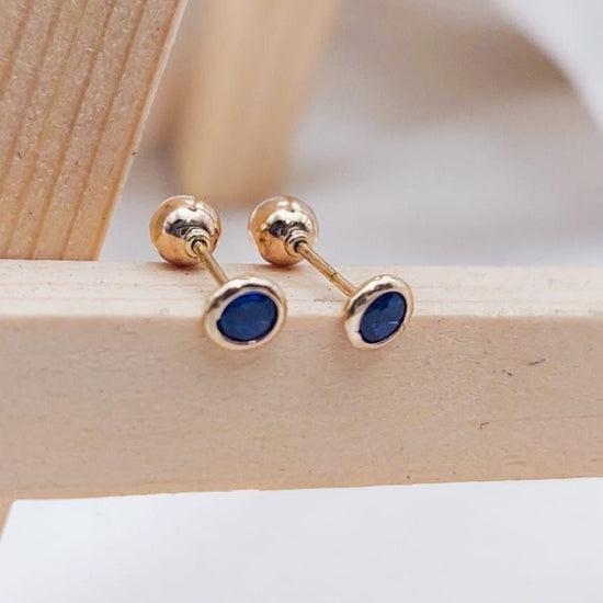 Dormilones Biselado Azul 3mm Oro Nacional 10K 210000017820