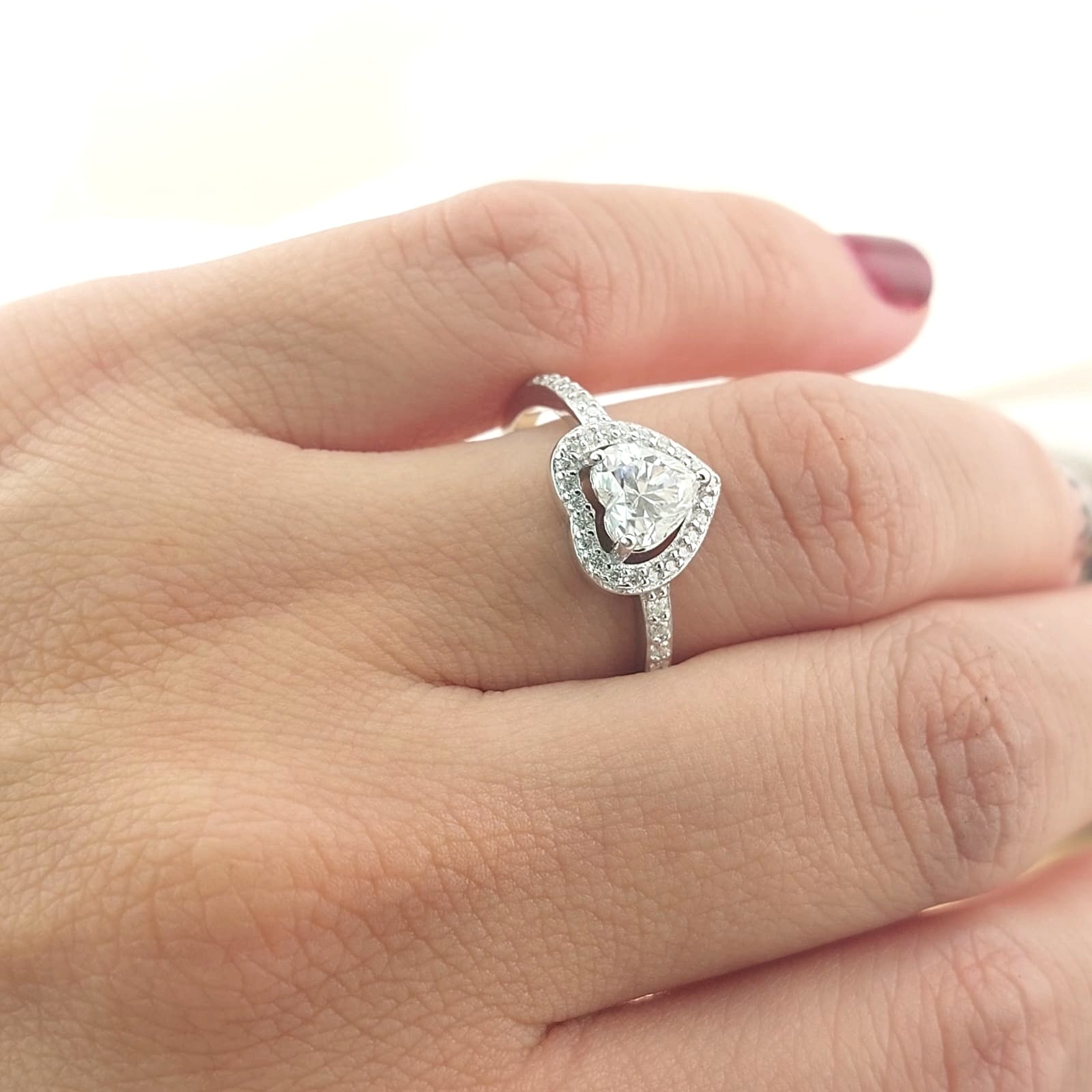 Anillo Compromiso Moissanita 6mm/1.2mmx12 GRADE D 1.011CT VVS1 Plata 925 26753