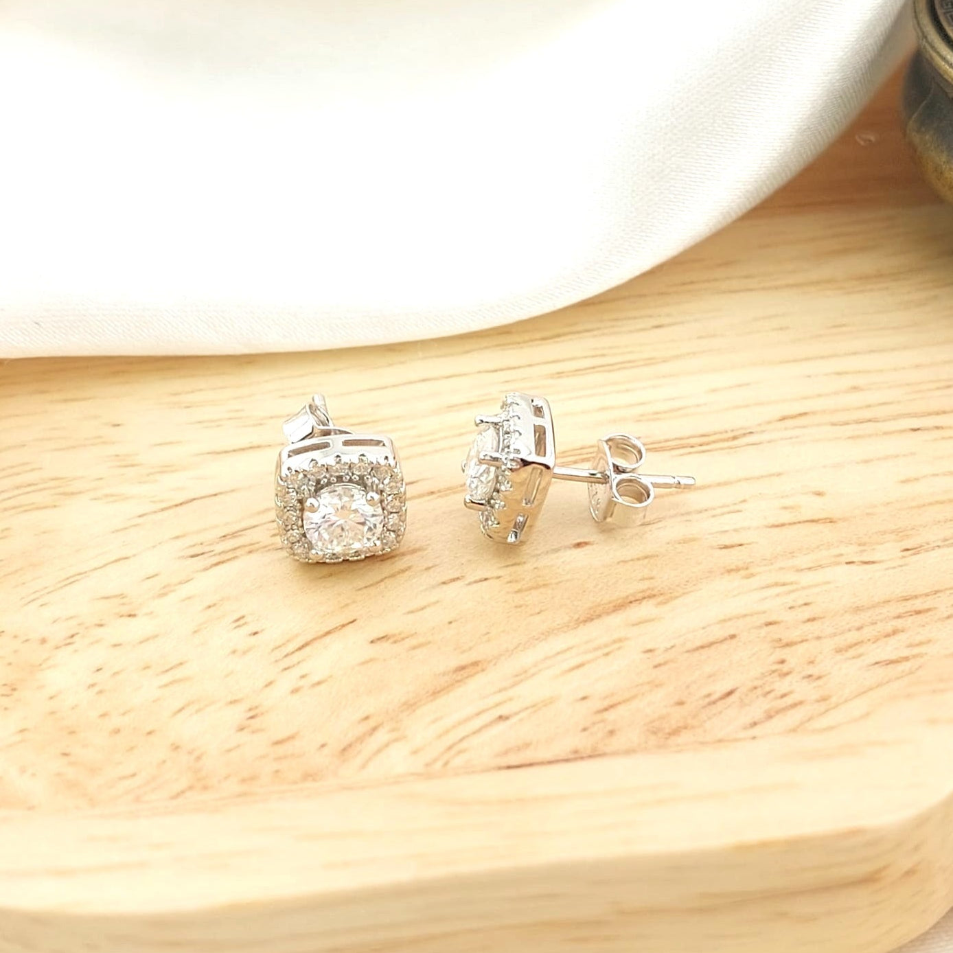 Aretes 5mm/1mmx17 Moissanite 1.2CT VVS1 Plata 925 26748