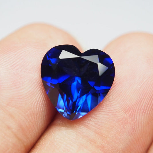 Piedra Zafiro Laboratorio Corazón 5x5x3mm 0.6ct Certificado GRC 27551