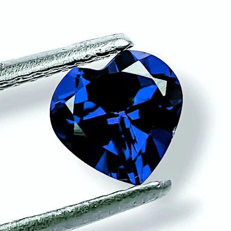 Piedra Zafiro Laboratorio Corazón 6x6x4mm 1.0ct Certificado GRC 27550
